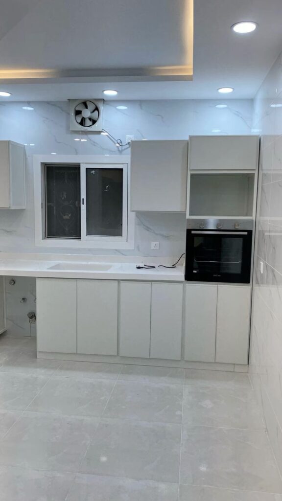 رقم فني المنيوم الخيران -فني المنيوم الخيران -فني المنيوم هندي الخيران 99880995 |